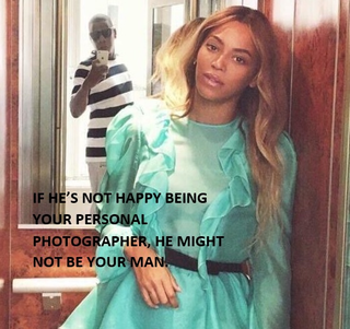 Illustration for article titled 10 Memes That Let You Know He’s Not Your #Bae